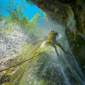 Kanjoning skozi Globoški potok